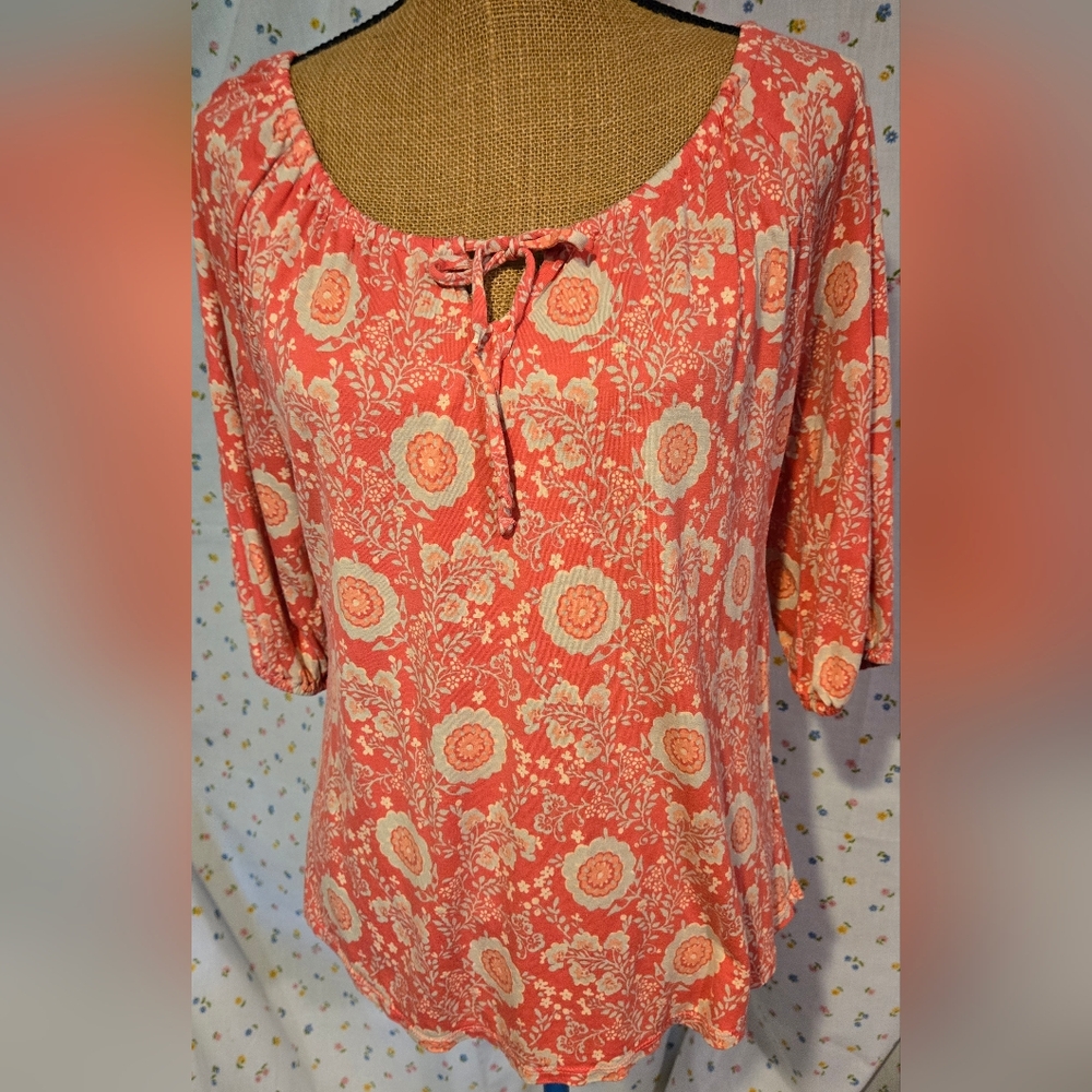 Old Navy top